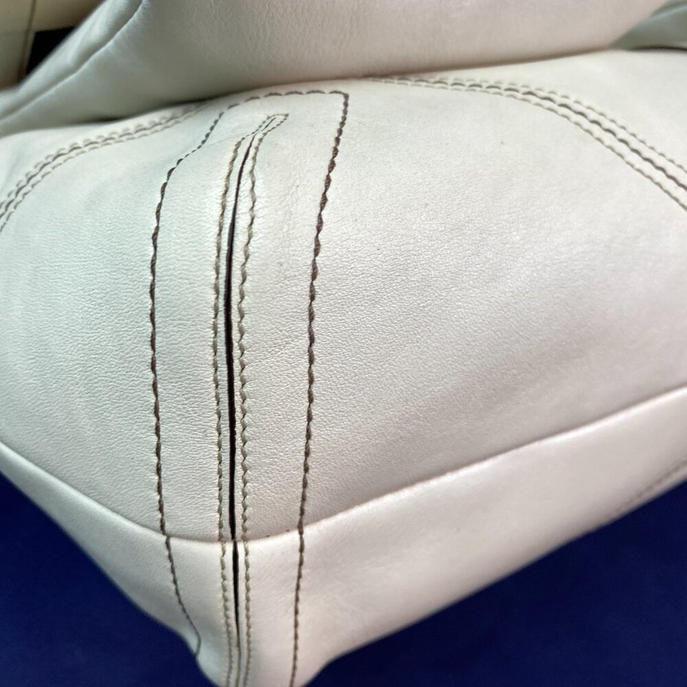 Coach Legacy Leather Pocket Tote | Cindy 🤍  Buckle Front Multi-Compartment 6468 - Picture 16 of 16